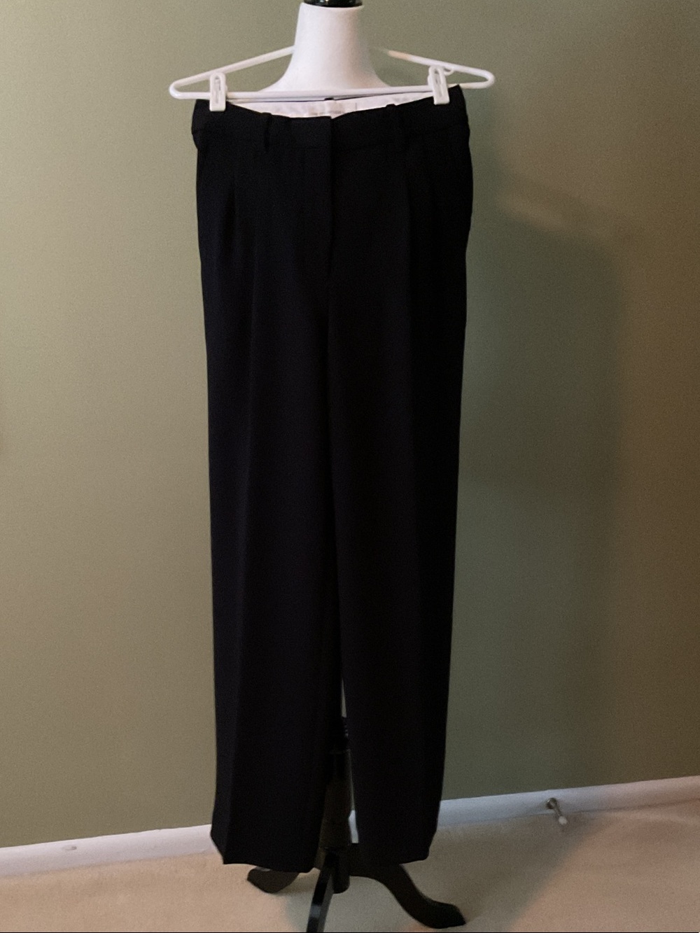 Aritzia Wilfred The Effortless Pant Black Wide Leg High Rise Trousers Size 4
